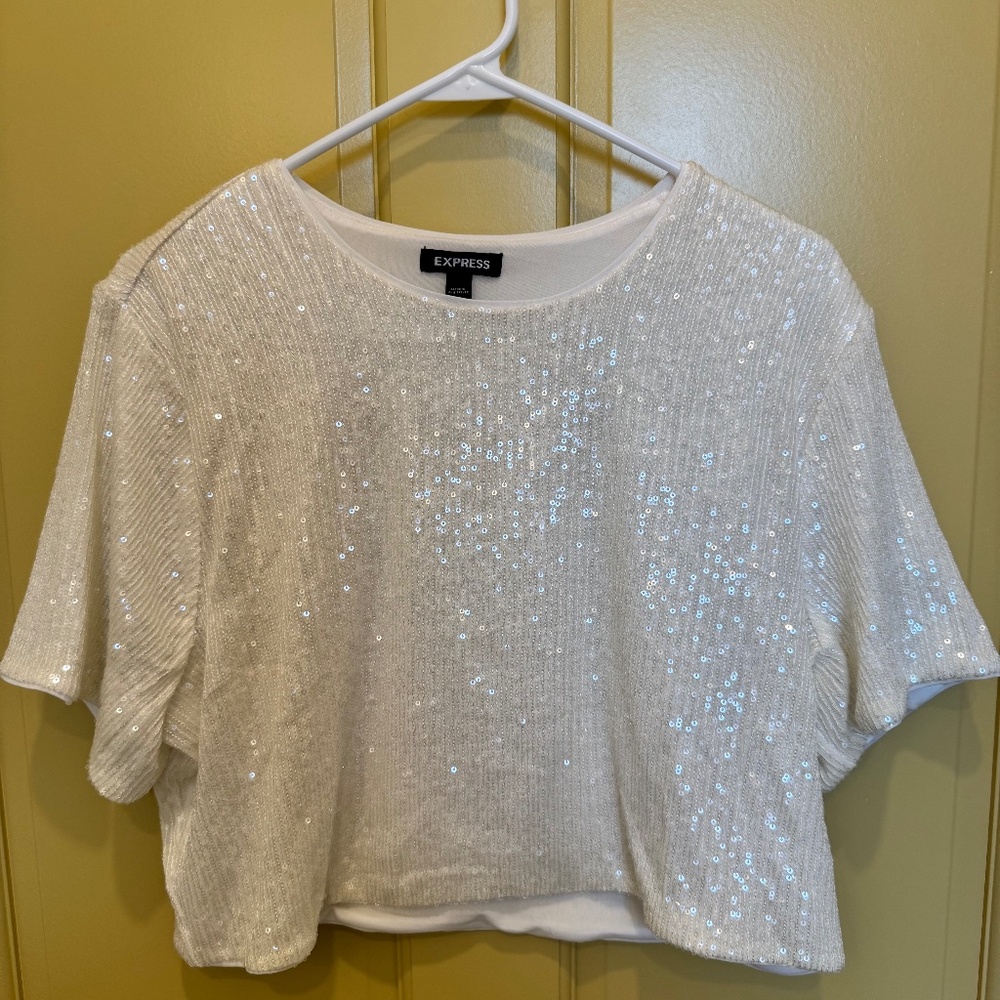 Express White Sequin Boxy Crop Top – Size Medium